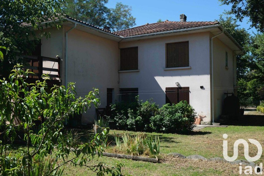 Maison traditionnelle 5 pièces de 108 m² à Pessac (33600)