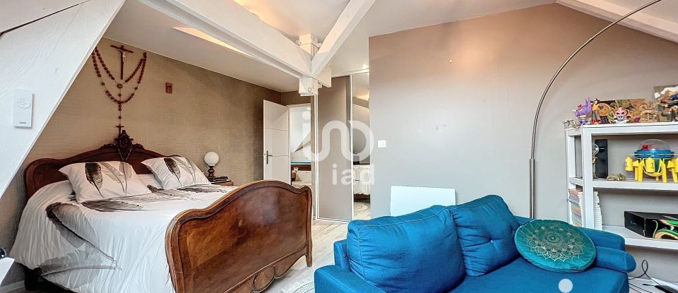 Pavilion 7 rooms of 170 m² in Saint-Florentin (89600)