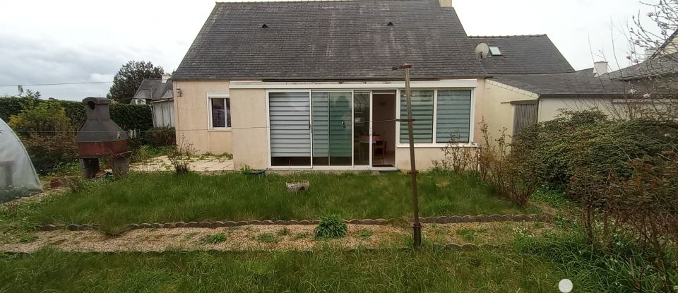 Maison traditionnelle 3 pièces de 92 m² à Lampaul-Guimiliau (29400)