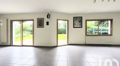 Pavillon 6 pièces de 146 m² à Coutances (50200)