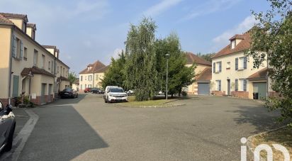 Town house 7 rooms of 128 m² in Chartres (28000)