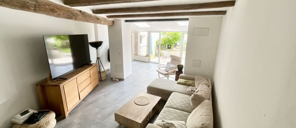 House 6 rooms of 140 m² in Saint-Germain-lès-Arpajon (91180)