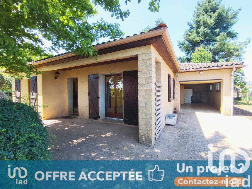 Maison 4 pièces de 100 m² à Lescure-d'Albigeois (81380)