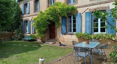 House 5 rooms of 260 m² in Le Val d'Ocre (89110)