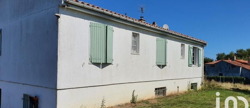 Maison 5 pièces de 97 m² à Chantonnay (85110)