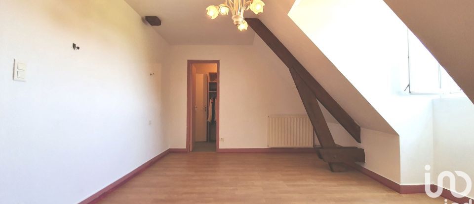 Maison 9 pièces de 145 m² à Pazayac (24120)