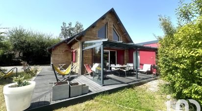 Maison 4 pièces de 98 m² à Lisieux (14100)