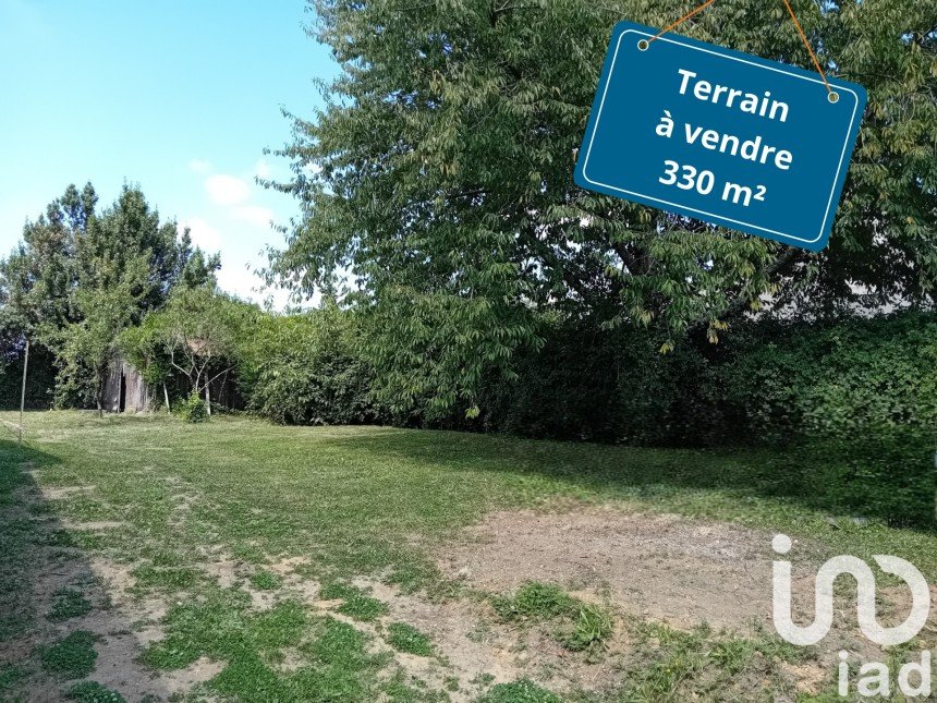 Terrain de 330 m² à Longuenée-en-Anjou (49770)