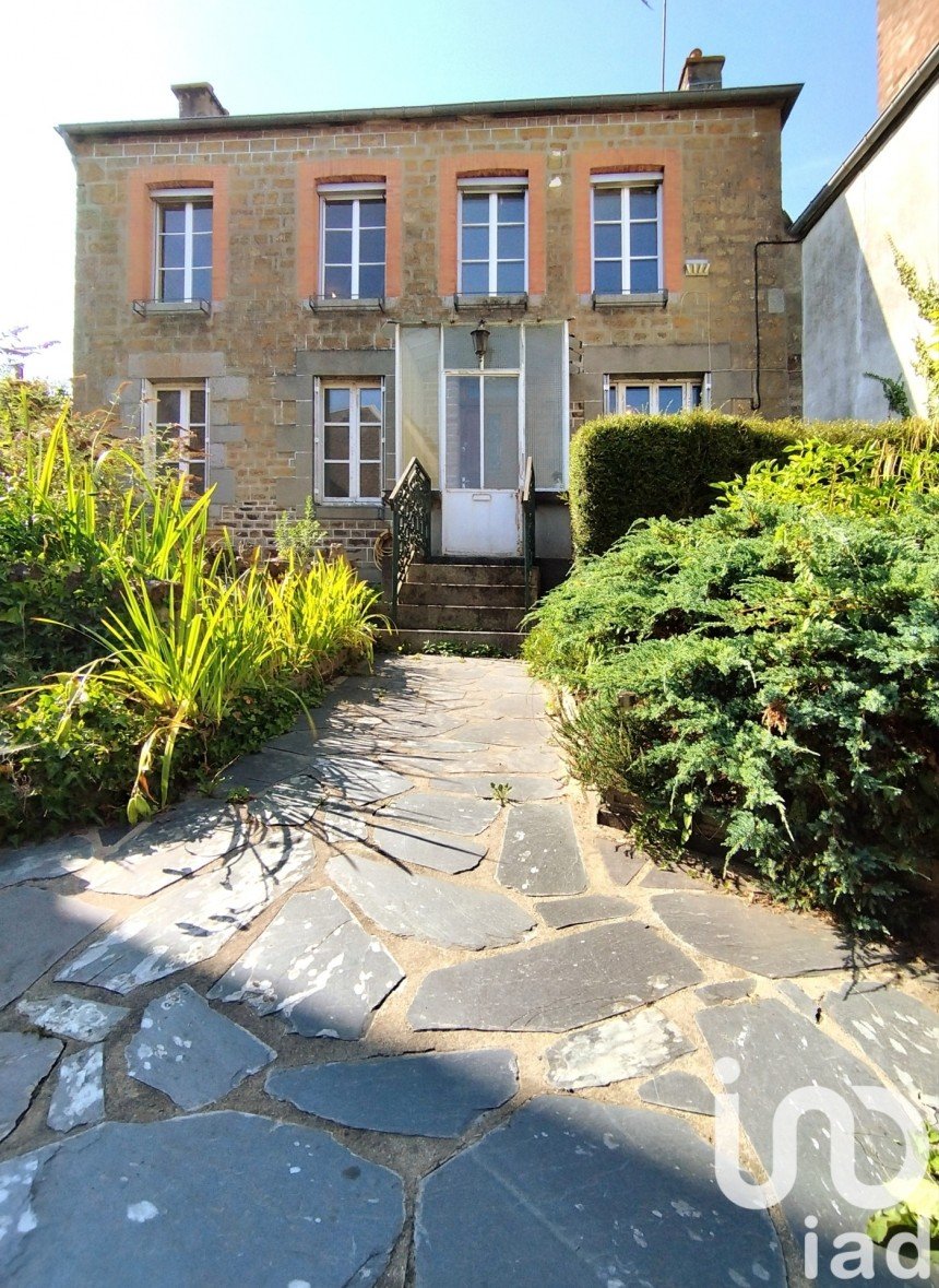 Town house 7 rooms of 139 m² in Tessy Bocage (50420)