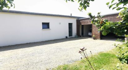 House 4 rooms of 141 m² in Plouëc-du-Trieux (22260)