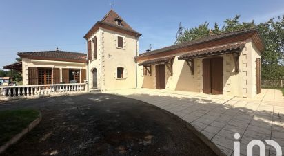 Maison traditionnelle 5 pièces de 178 m² à Saint-Étienne-de-Fougères (47380)