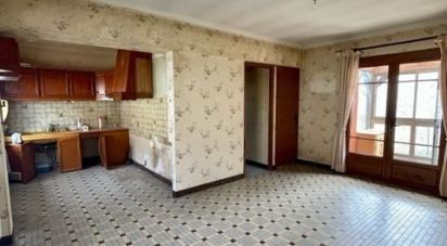 House 6 rooms of 130 m² in Bouville (91880)