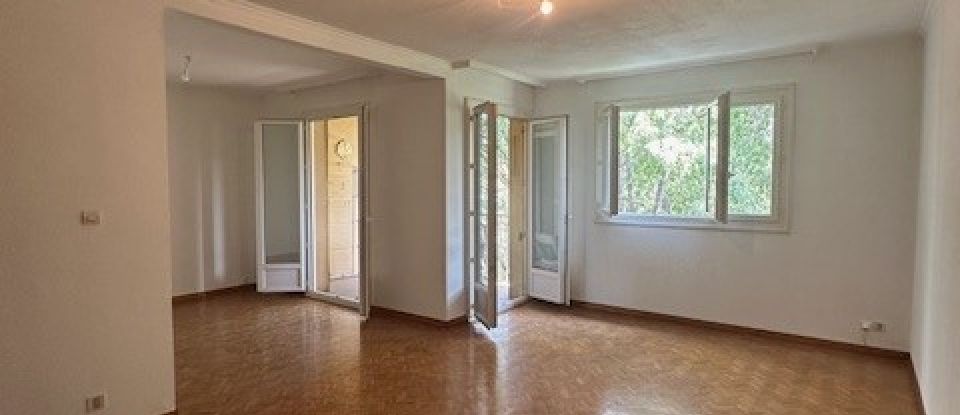 Apartment 3 rooms of 81 m² in Aix-en-Provence (13290)