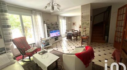 House 6 rooms of 137 m² in Ézanville (95460)