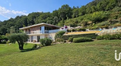 Architect house 7 rooms of 222 m² in Vence (06140)