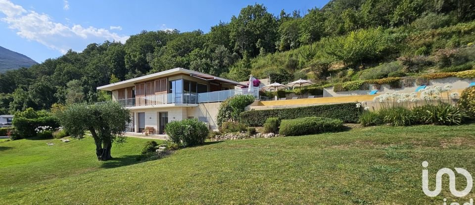 Maison d’architecte 7 pièces de 222 m² à Vence (06140)