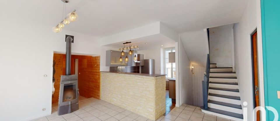 Maison 6 pièces de 115 m² à Quimper (29000)