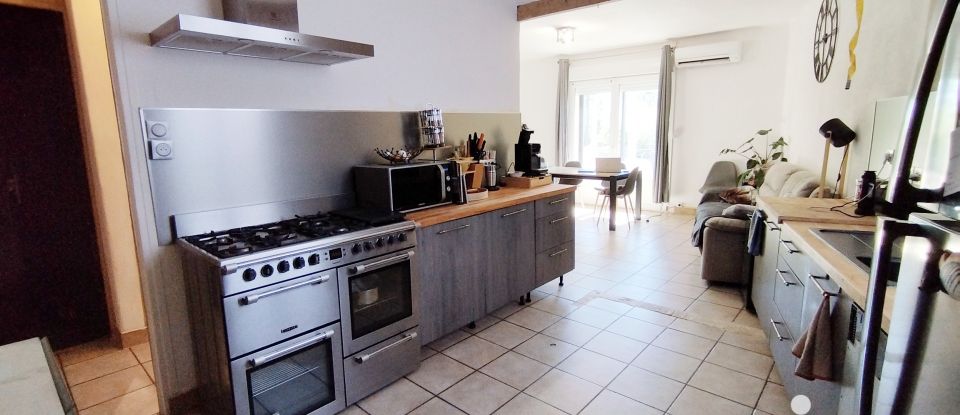 House 5 rooms of 90 m² in Salses-le-Château (66600)