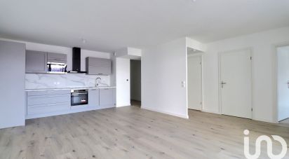 Appartement 4 pièces de 84 m² à Villenave-d'Ornon (33140)