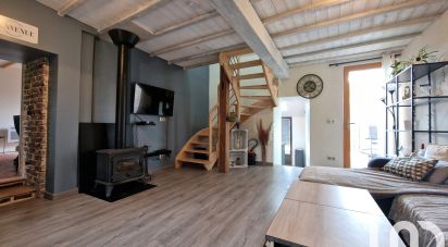 Country house 3 rooms of 65 m² in Saint-Maixent (72320)