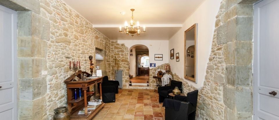 Estate 27 rooms of 1,100 m² in Castelnaudary (11400)