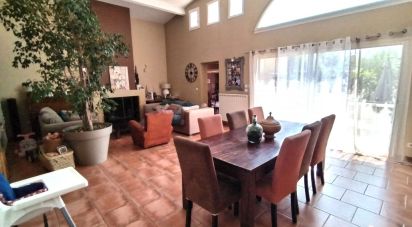 House 7 rooms of 180 m² in Cournonterral (34660)