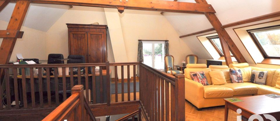 Traditional house 7 rooms of 148 m² in Saint-Maurice-Montcouronne (91530)