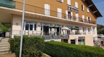 Hotel of 900 m² in Anglefort (01350)