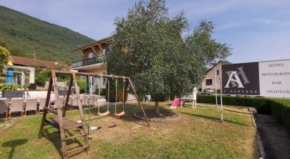 Hotel of 900 m² in Anglefort (01350)