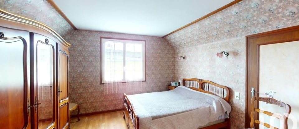 Traditional house 5 rooms of 159 m² in Séméacq-Blachon (64350)