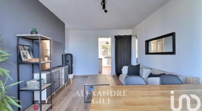 Appartement 5 pièces de 81 m² à Marseille (13009)