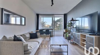 Appartement 5 pièces de 81 m² à Marseille (13009)