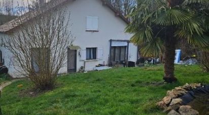 Maison 10 pièces de 220 m² à Vallery (89150)