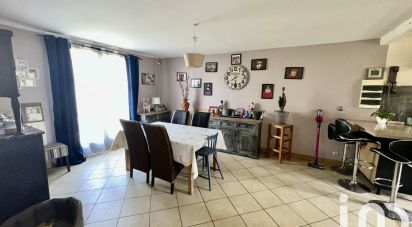 House 10 rooms of 220 m² in Vallery (89150)