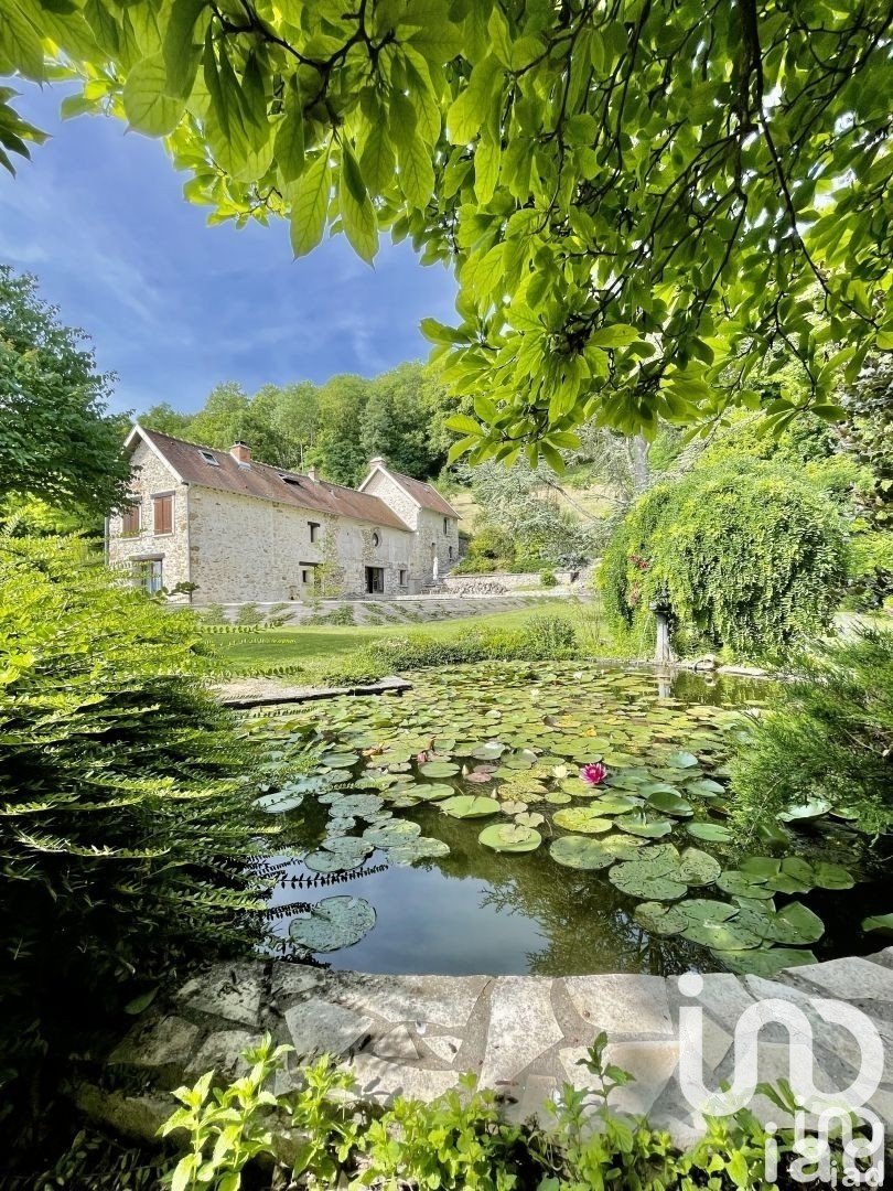 Longère 8 pièces de 174 m² à Reuilly-Sauvigny (02850)