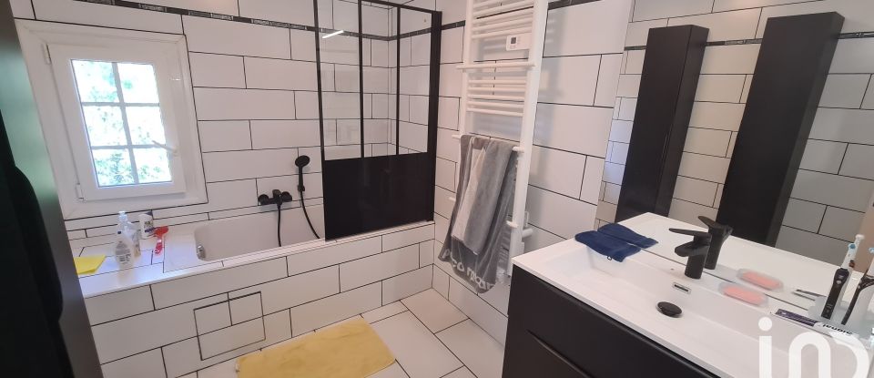 Maison 7 pièces de 290 m² à Malause (82200)