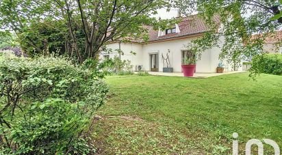 Maison traditionnelle 6 pièces de 163 m² à Bully-les-Mines (62160)