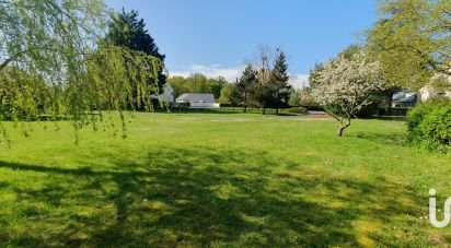 Land of 625 m² in Briollay (49125)