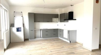 Appartement 4 pièces de 95 m² à Châtellerault (86100)