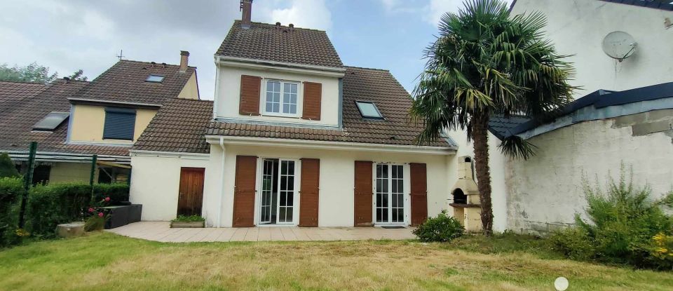 Maison traditionnelle 5 pièces de 110 m² à Seclin (59113)