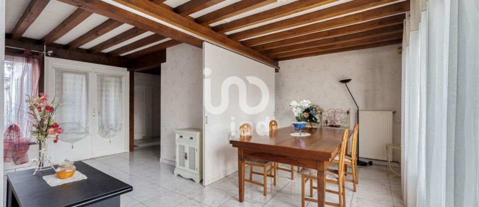 Maison 5 pièces de 116 m² à Ozoir-la-Ferrière (77330)