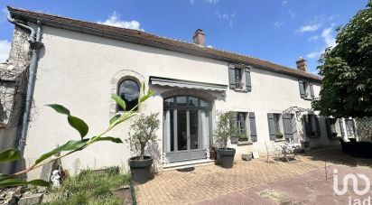 Maison 7 pièces de 201 m² à Château-Landon (77570)