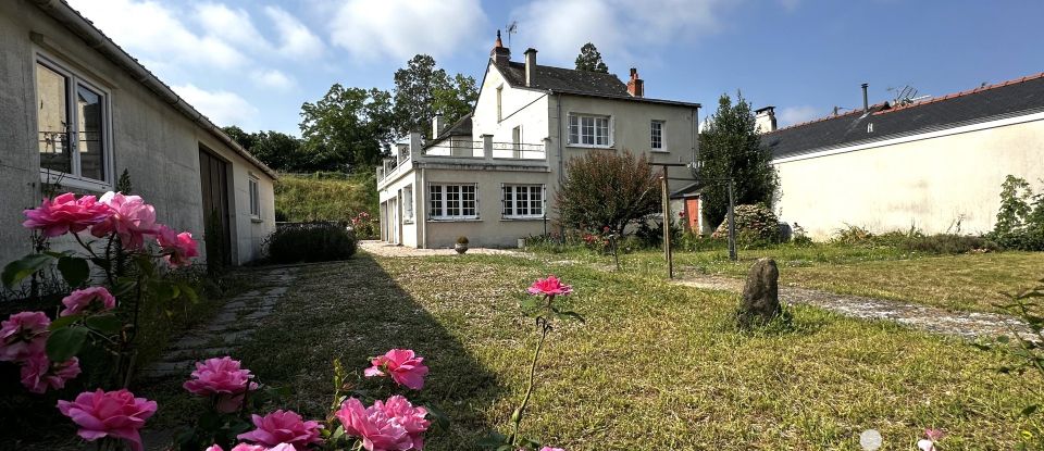 Maison traditionnelle 6 pièces de 120 m² à Villebernier (49400)