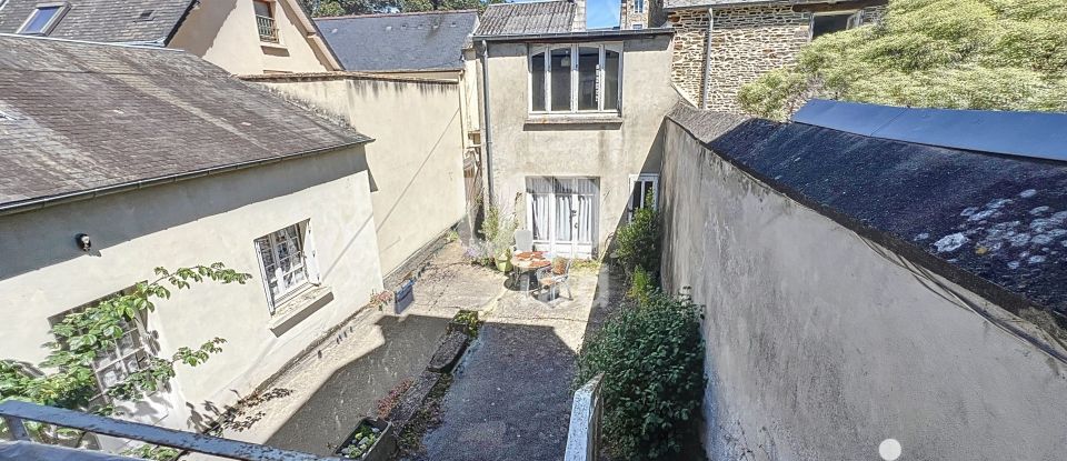 Immeuble de 120 m² à Pontorson (50170)