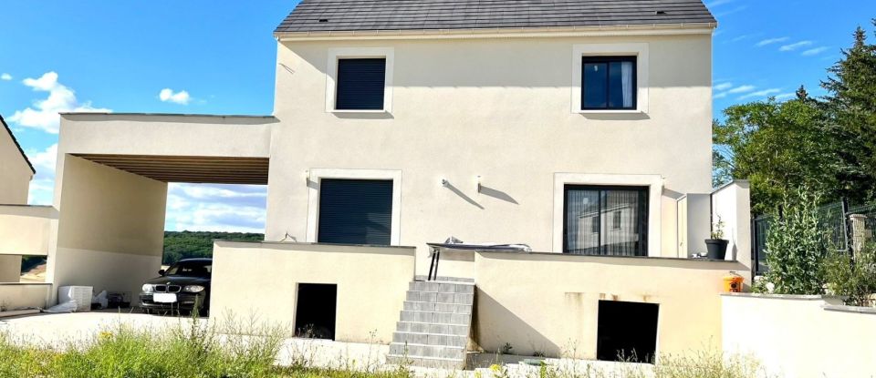 House 5 rooms of 123 m² in Fontaine-la-Gaillarde (89100)