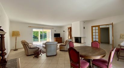 House 7 rooms of 141 m² in Jard-sur-Mer (85520)