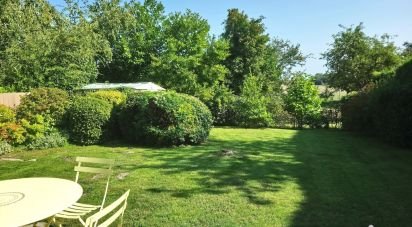 House 8 rooms of 140 m² in Grisy-les-Plâtres (95810)