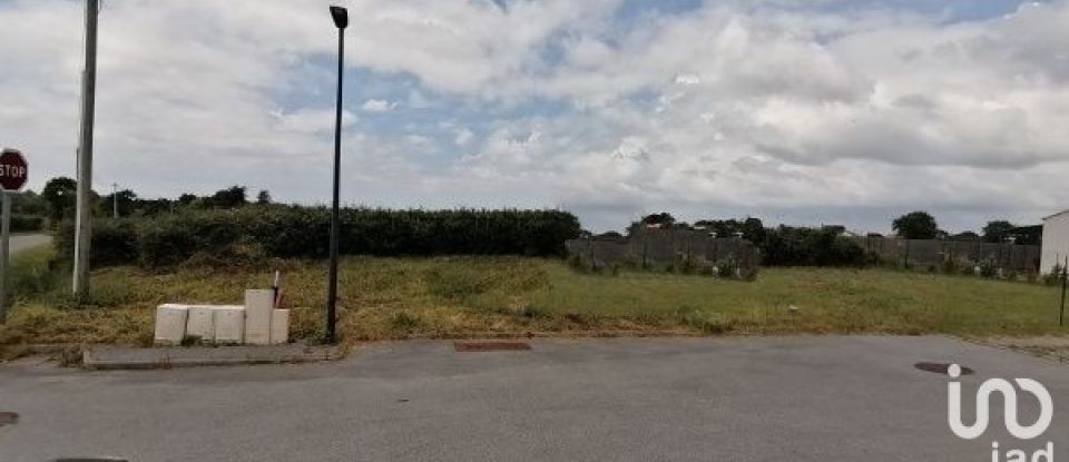 Land of 561 m² in Saint-Michel-Chef-Chef (44730)