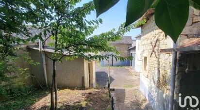 House 5 rooms of 111 m² in Montreuil-Bellay (49260)