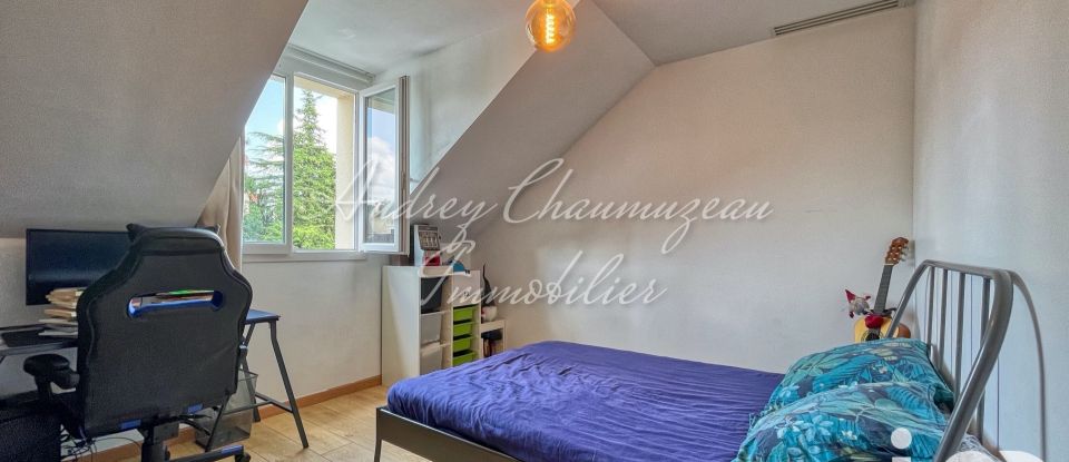 House 5 rooms of 118 m² in Palaiseau (91120)